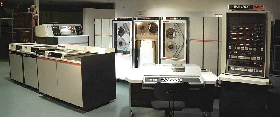 A Univac 9400 mainframe computer data center on display in the Techikum29 museum.